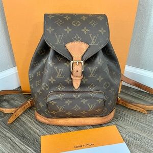 Authentic Louis Vuitton MONOGRAM MONTSOURIS MM